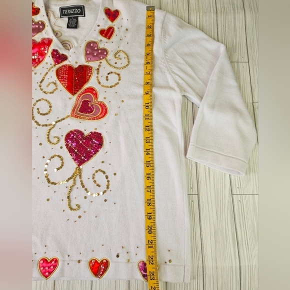 Vintage Terazzo Beaded and Embroidered Valentine's Day Sweater in White Sz Large - Picture 6 of 12